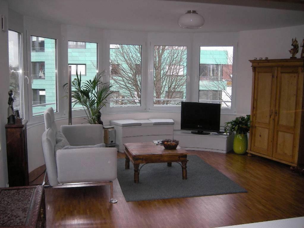 Appartement Am Salamanderpark Kornwestheim Luaran gambar